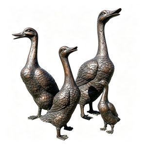 goose statues