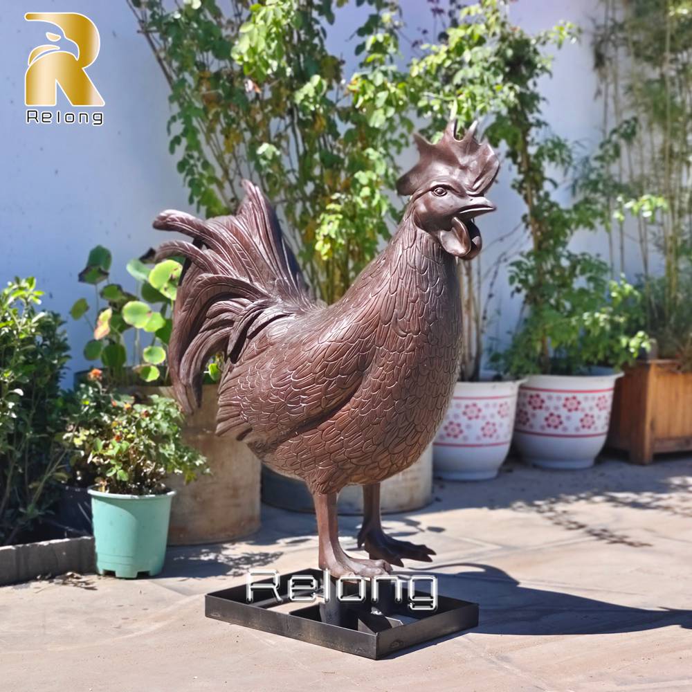 realistic bronze rooster statue