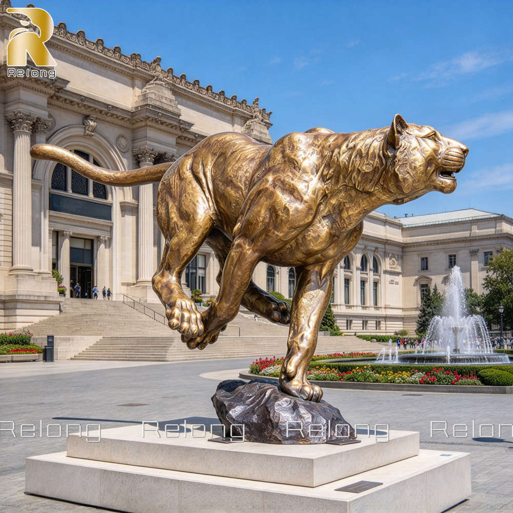 Bronze Jaguar Statue for school sqaure