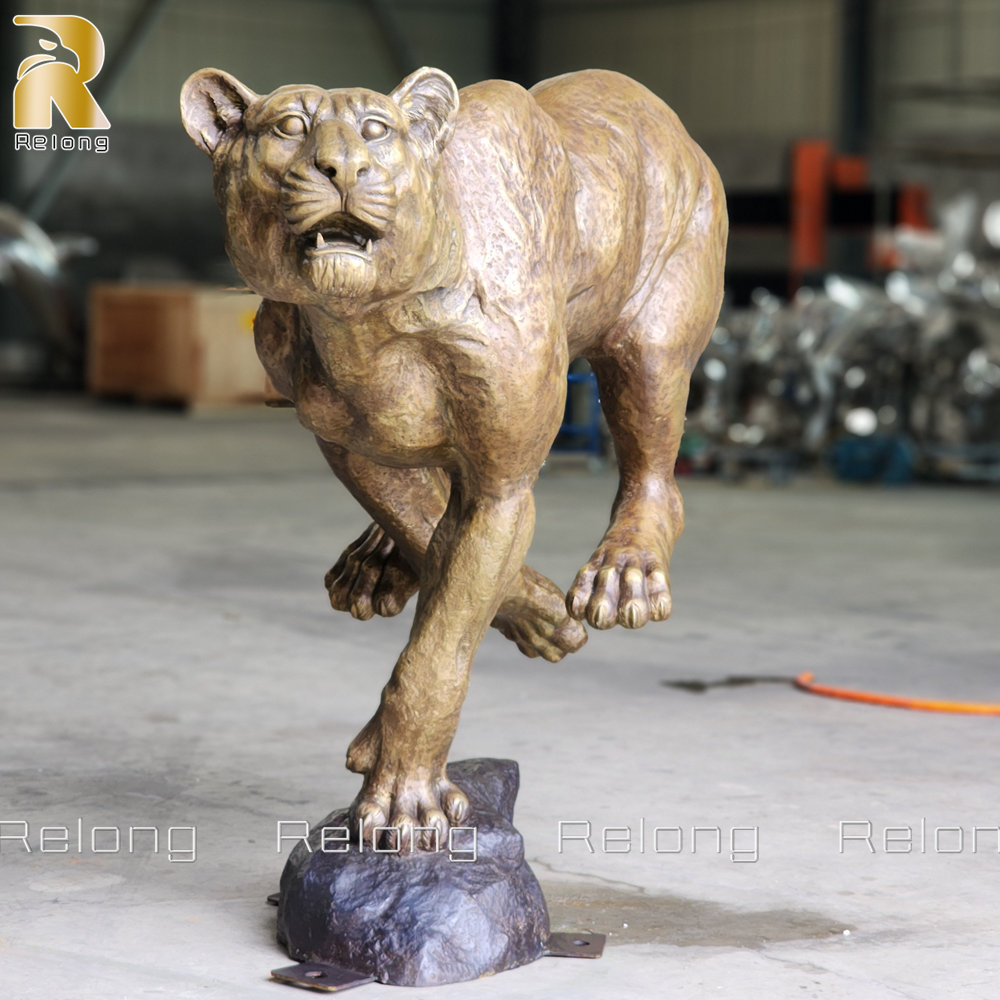 Bronze Jaguar Statue front view at Relong Factory