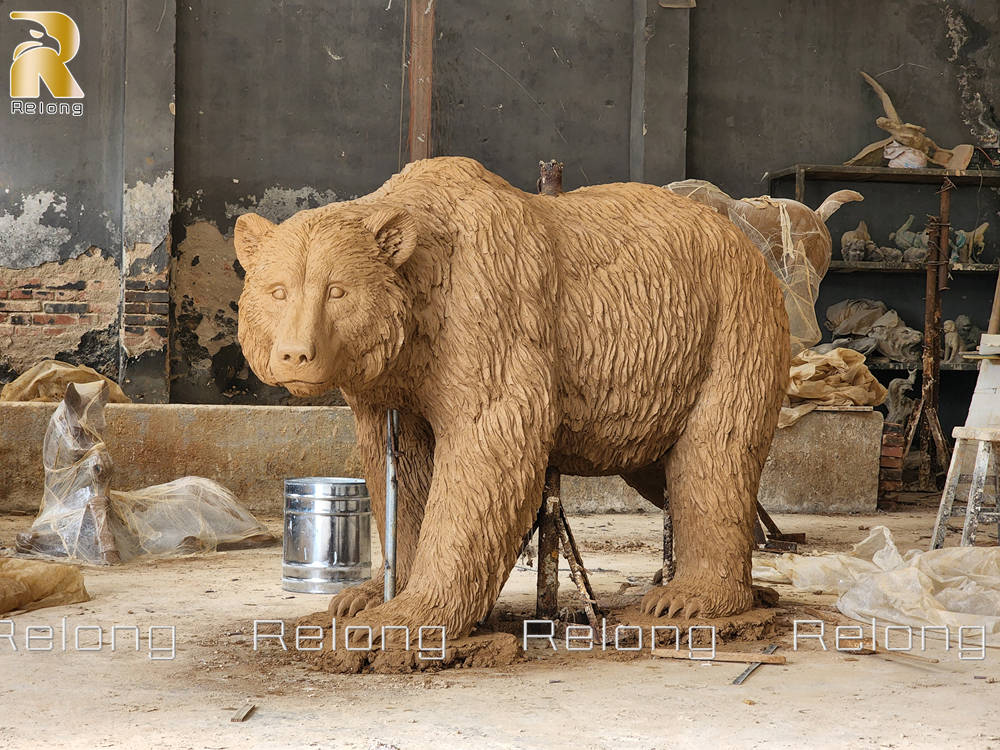 bear sculpture clay model