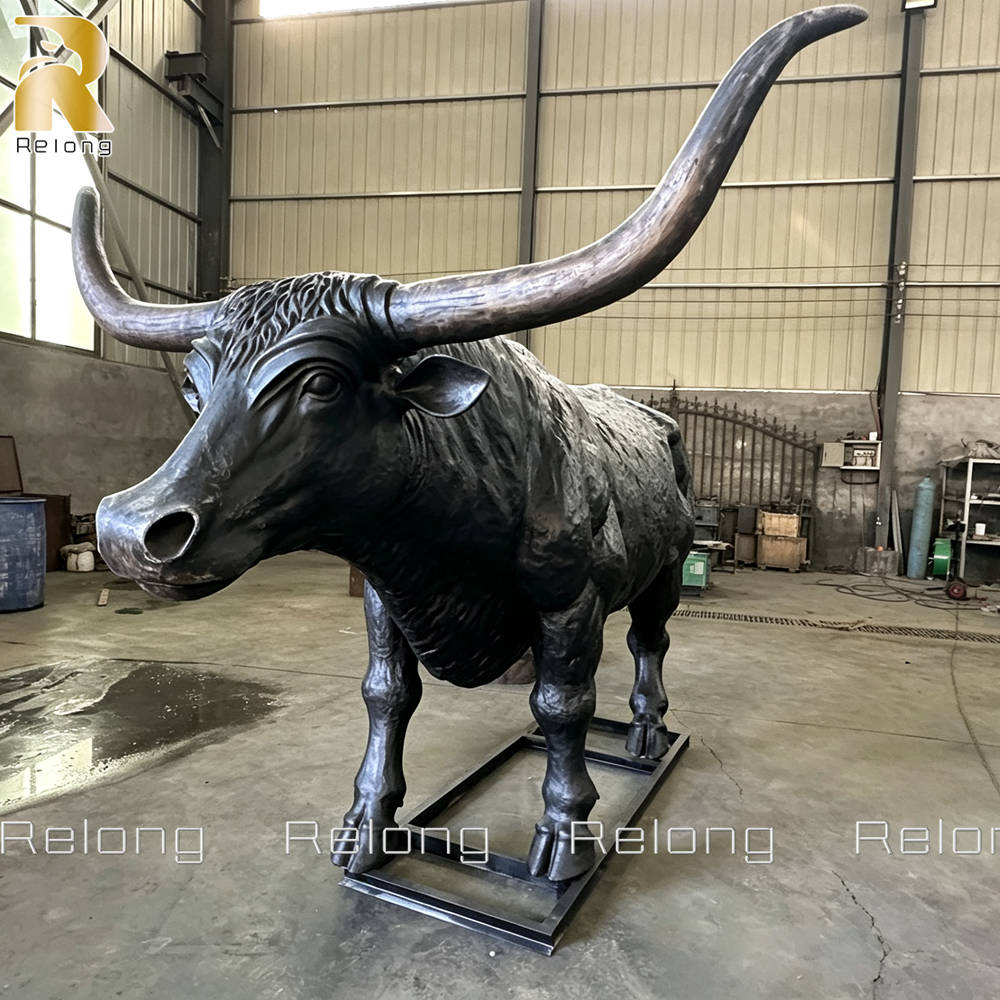 bronze Texas Longhorn sculpture details (1)
