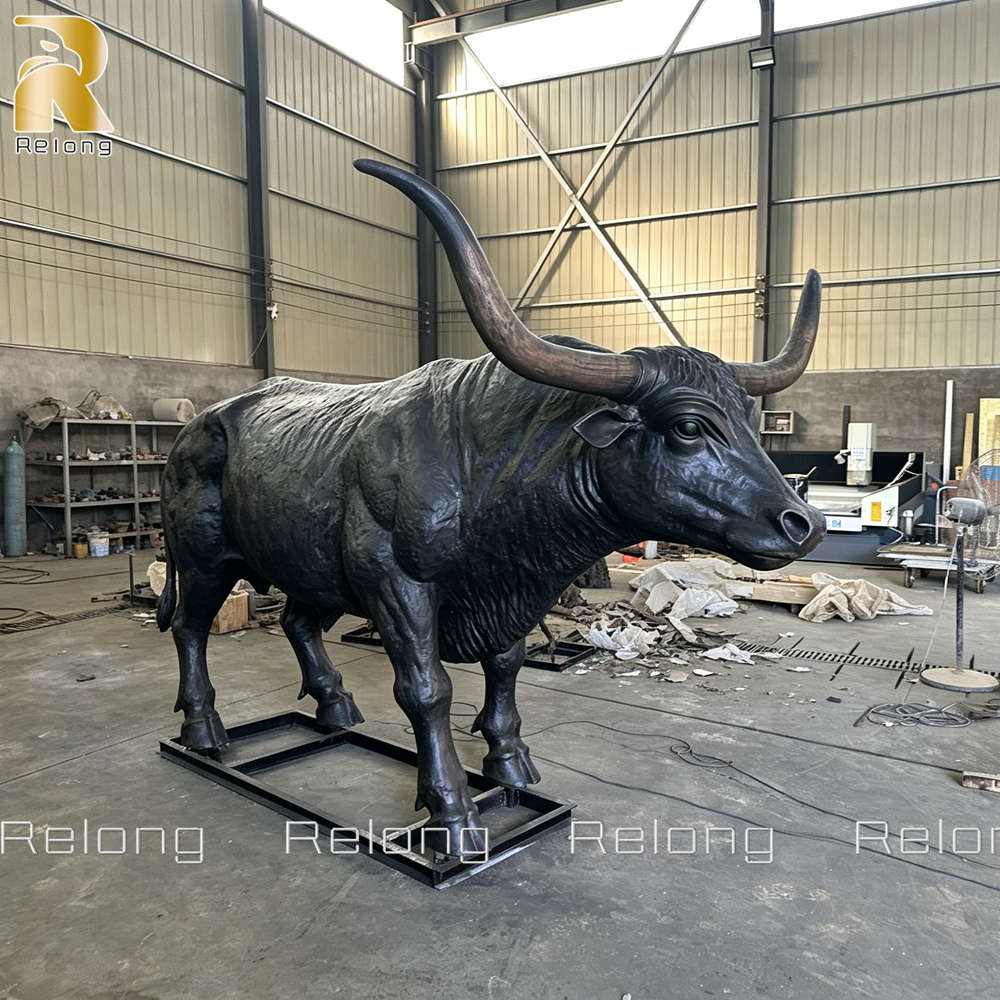 bronze Texas Longhorn sculpture details (2)