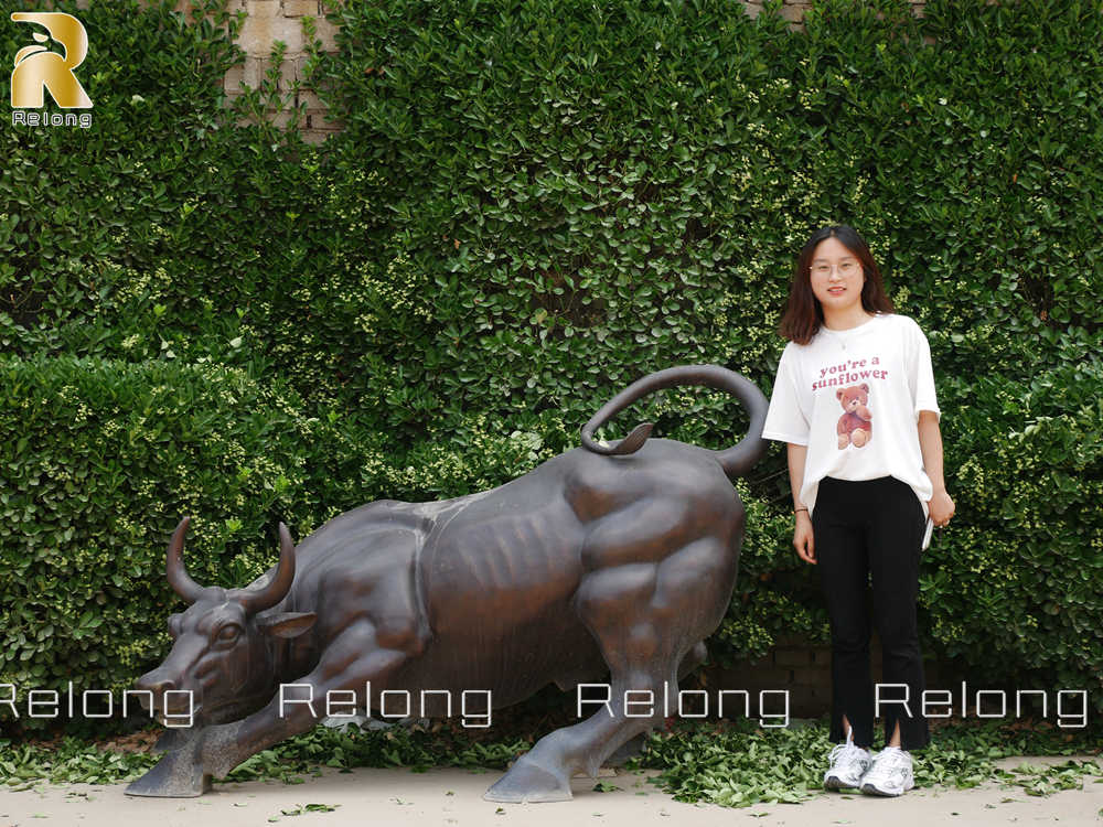 finished bull sculpture