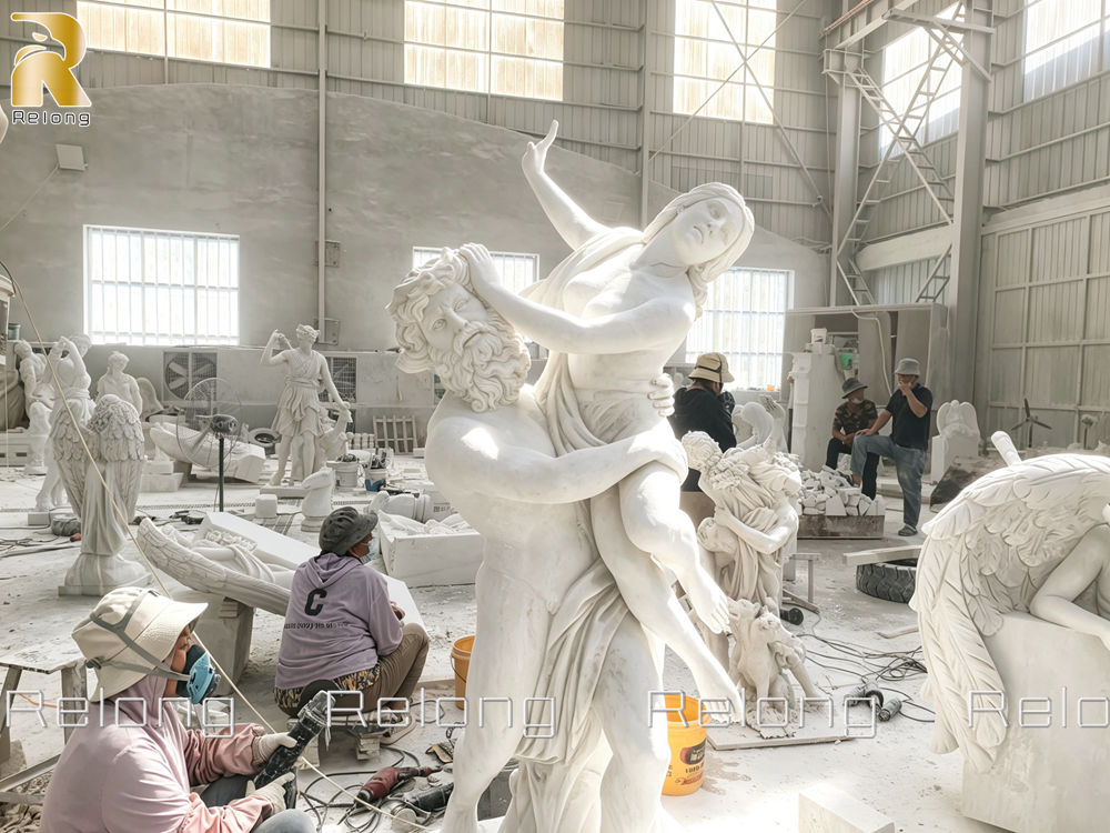 marble carving process of The Abduction of Proserpina