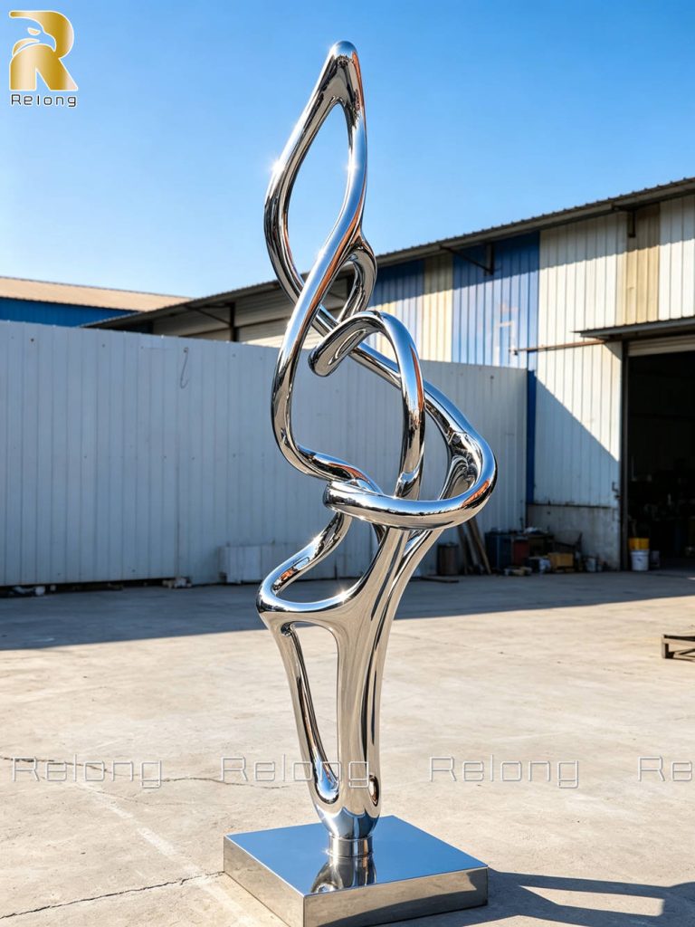 mirror polished knot sculpture details (2)